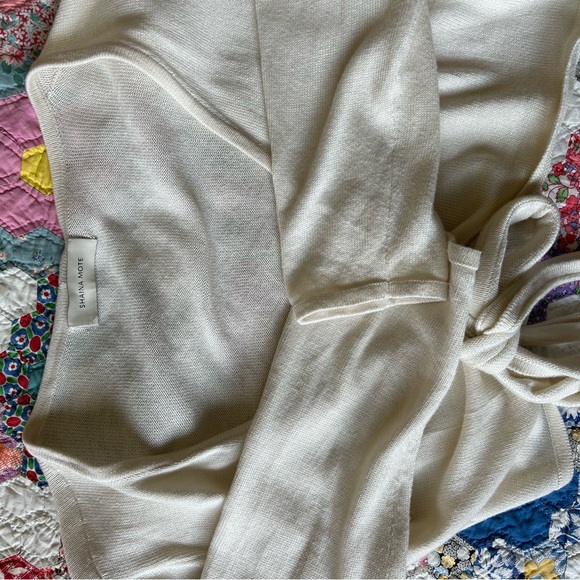 Shaina Mote wrap top - Picture 4 of 5